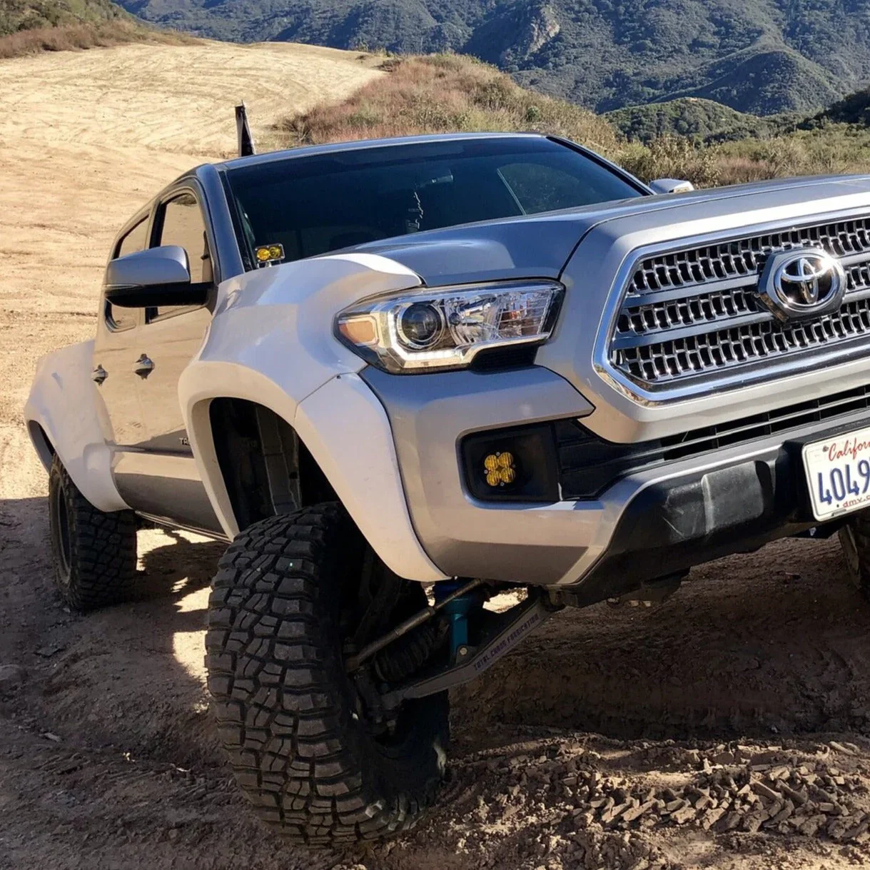 Fenders Fits 2016-2023 Toyota Tacoma - Image 7