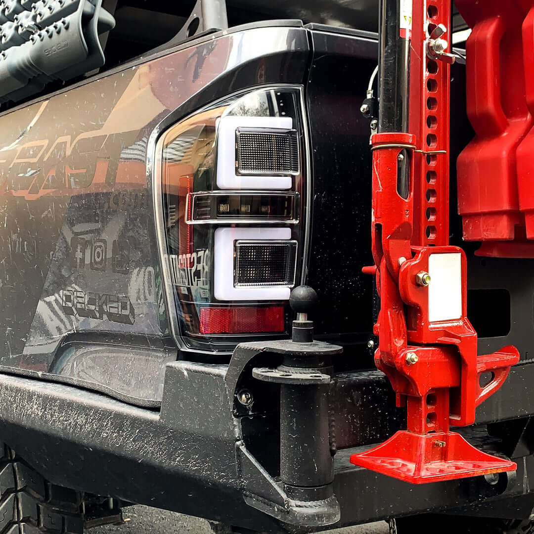 8DX LED Tail Lights Fits 2016-2023 Toyota Tacoma - Image 2