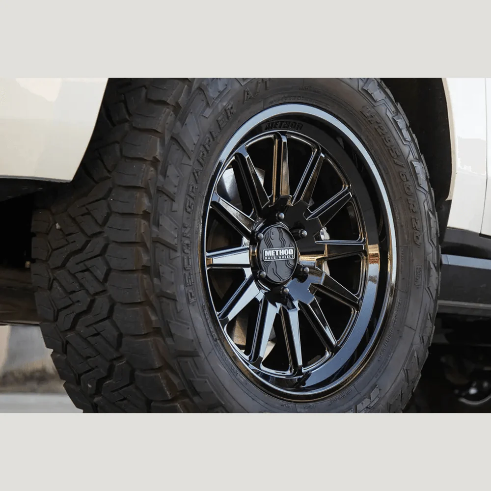 323 | STANDARD - Image 6