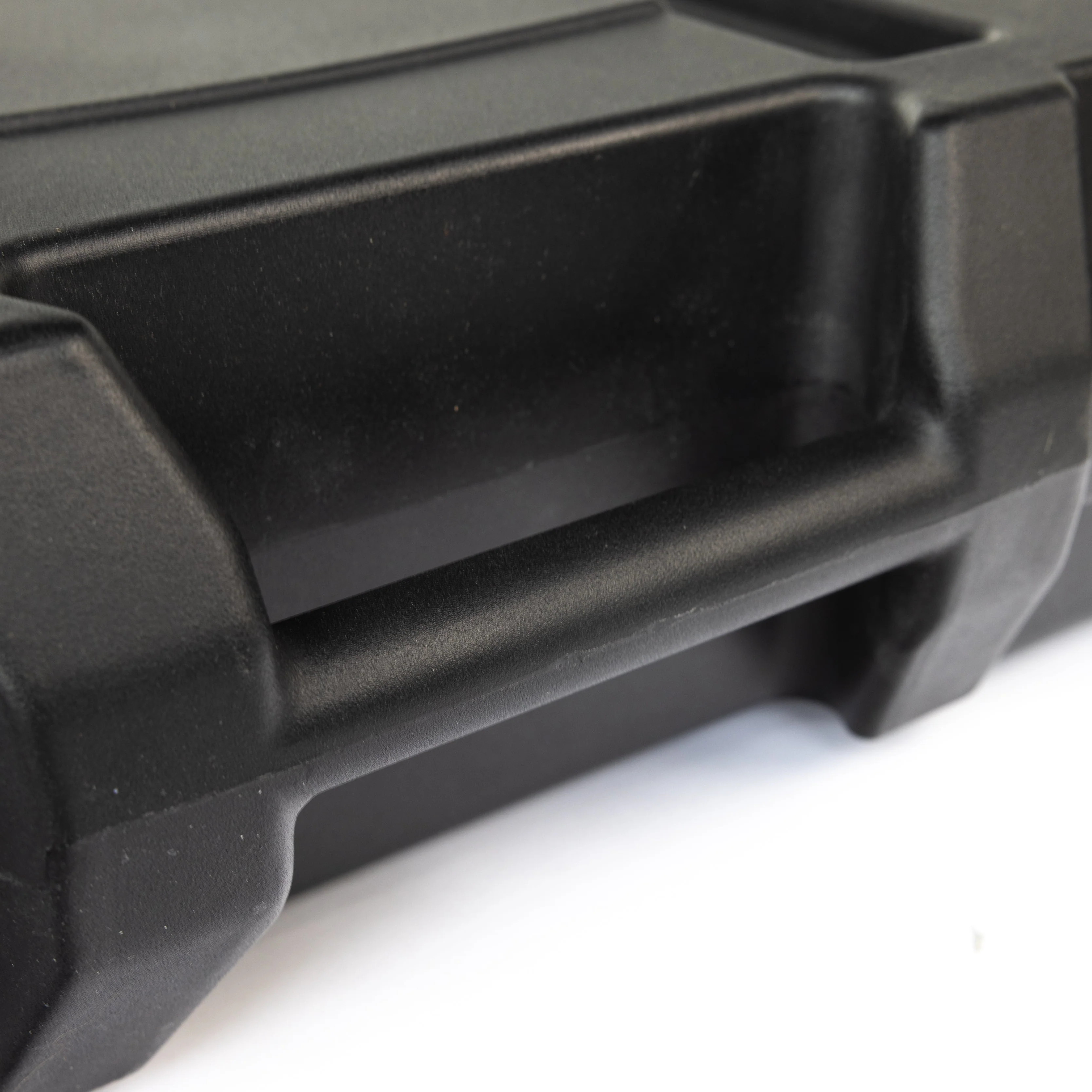 8.5 Gallon Electric Pump Tank & Traction Board Mount - Image 18