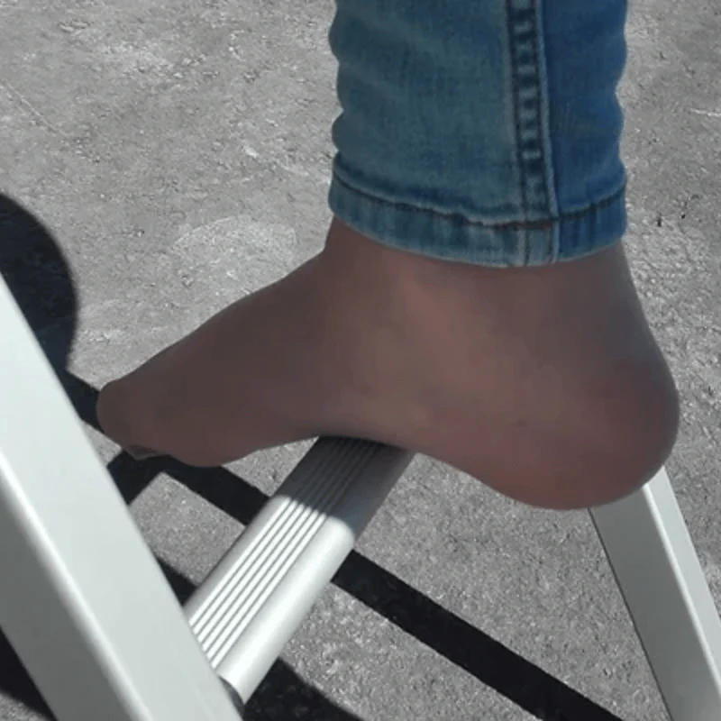 Aluminum Ladder - Image 4