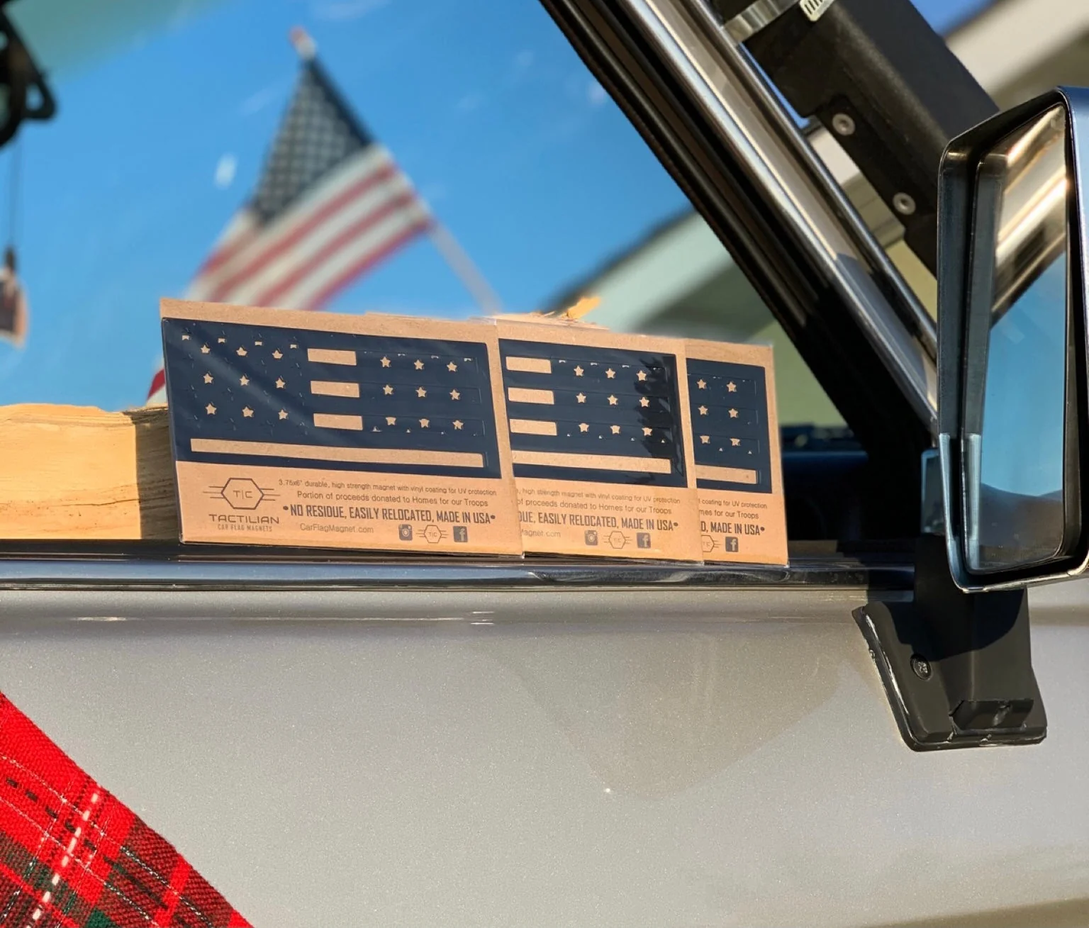 American Flag Vehicle Magnets - Black - Image 10
