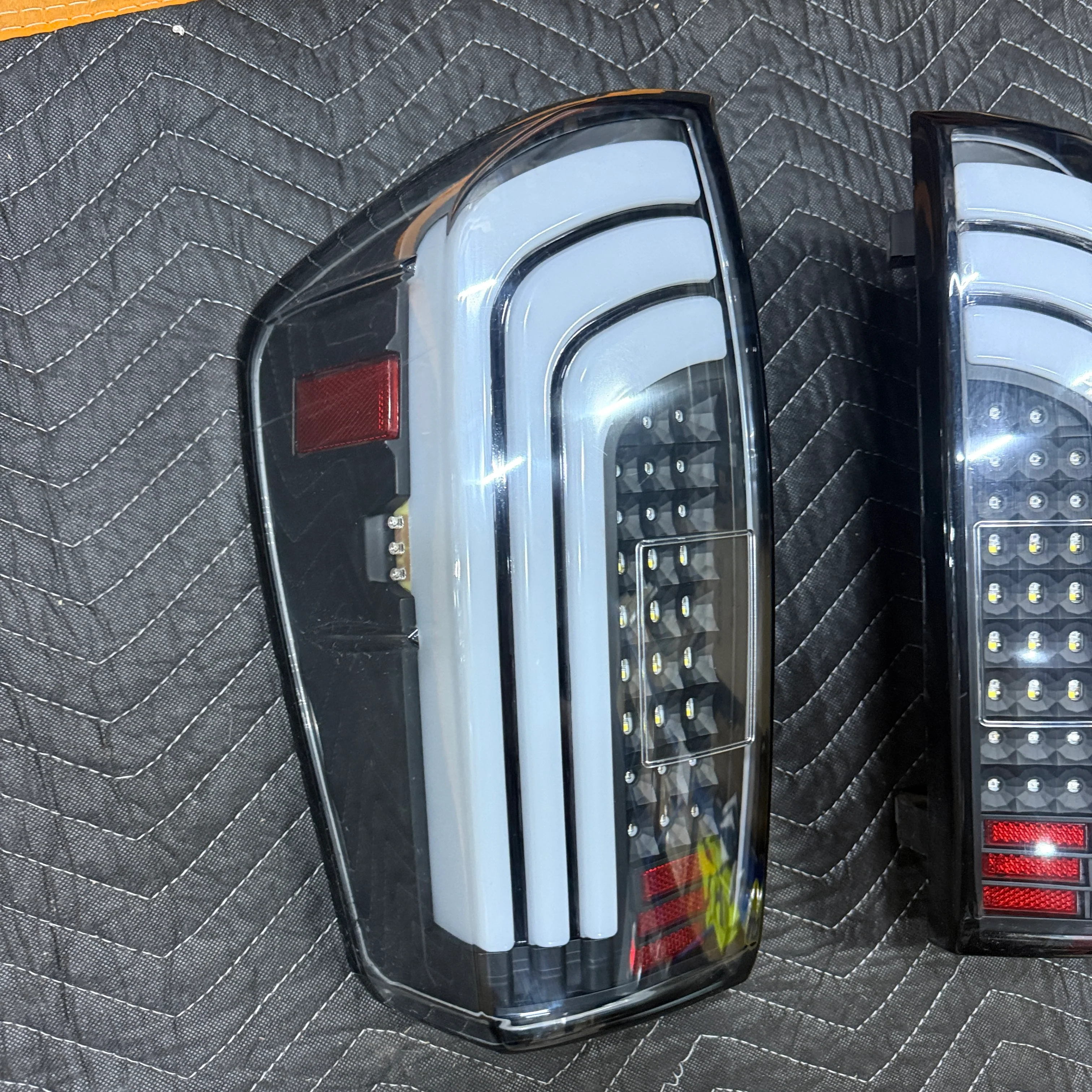 [OPEN BOX] Tail Lights w/ Sequential Turn Signal Light Bar Fits 2016-2023 Toyota Tacoma - Image 2