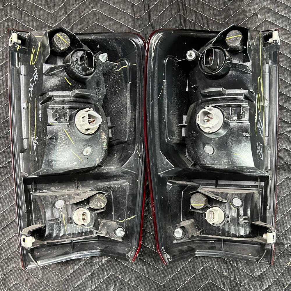 [OPEN BOX] For Toyota 2018-2023 Tacoma Tail Lights SAE AIP2RS(2)T 16 8156004181 - Image 5