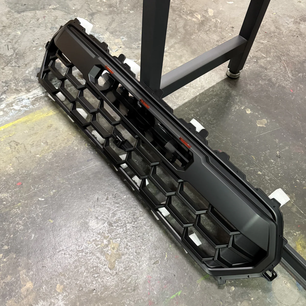 Pro Style Grille fits 2024+ Toyota Tacoma - Image 12