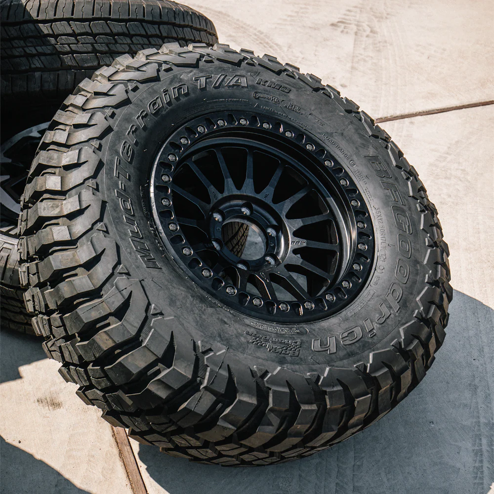 RR7-H FLOW FORM 17X8.5 | (6X5.5 | 6X139.7) | HYBRID BEADLOCK - Image 3