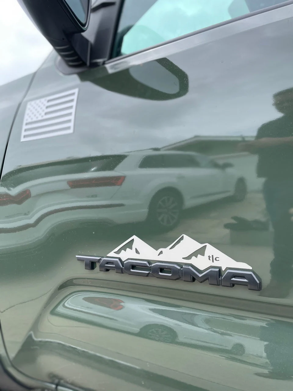 Mountain Range Badge Magnet Fits 2016-2023 Toyota Tacoma - Image 3