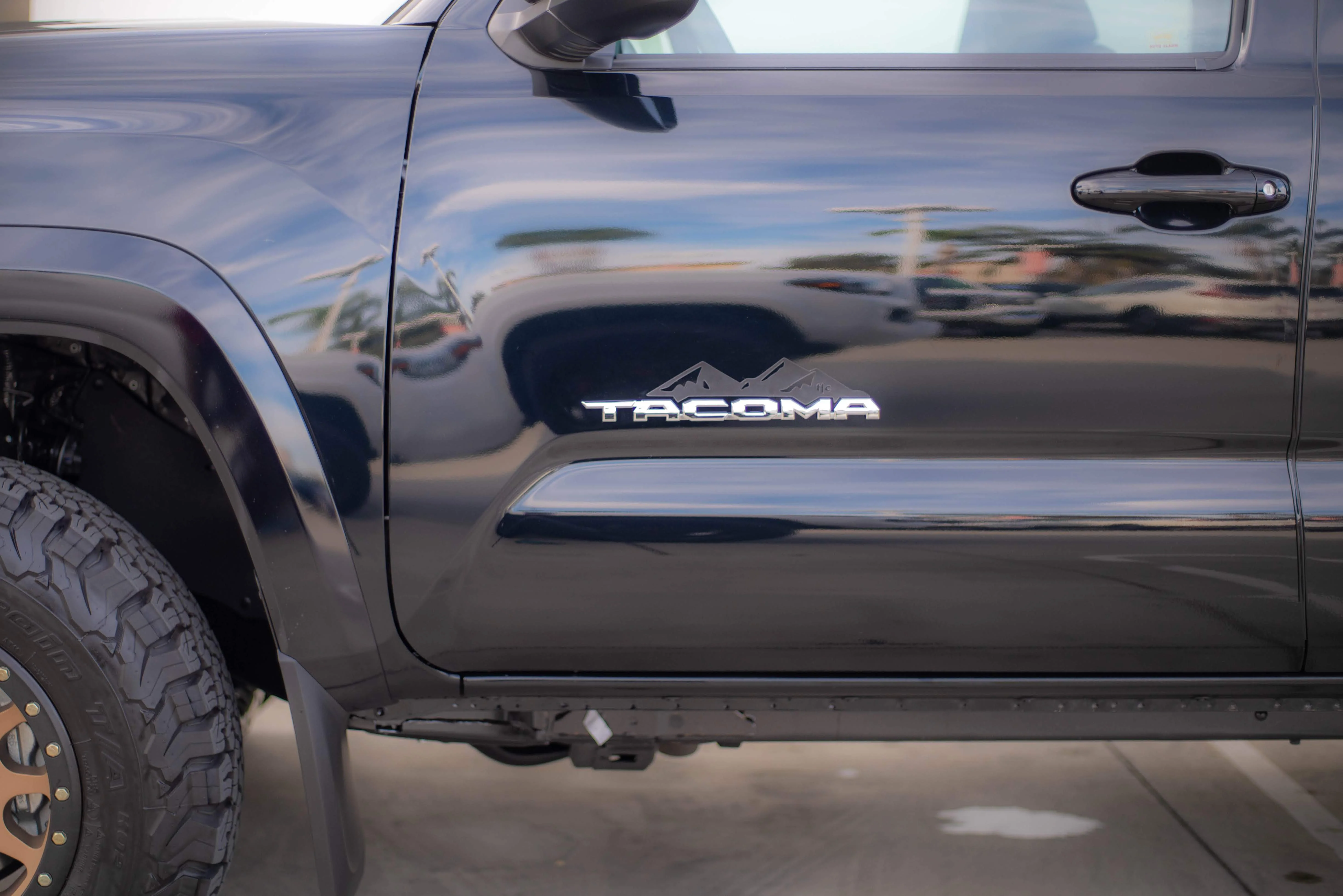 Mountain Range Badge Magnet Fits 2016-2023 Toyota Tacoma - Image 5