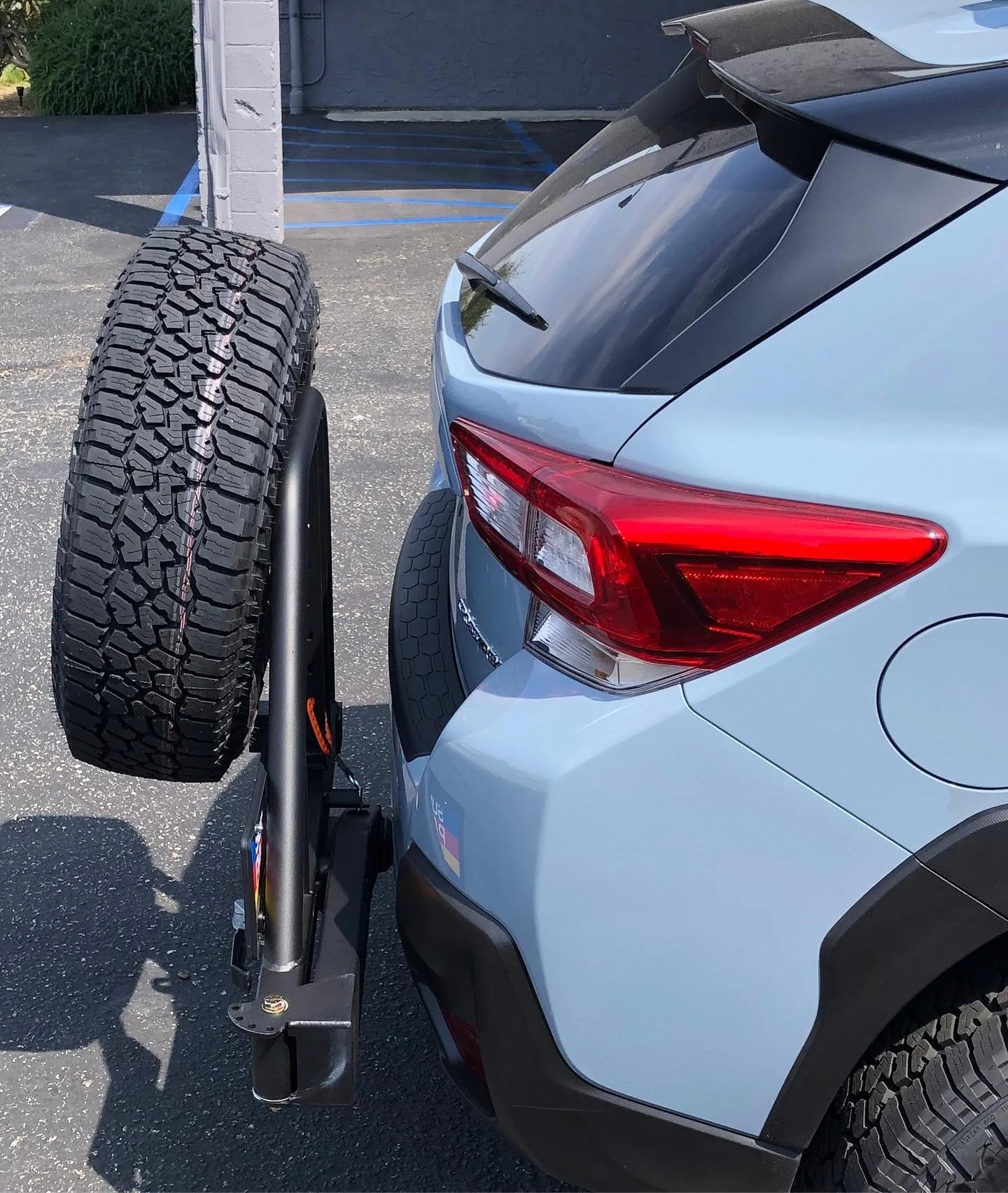 UltraSwing™ Multi-Fit Spare Tire Hitch Mount - Image 20