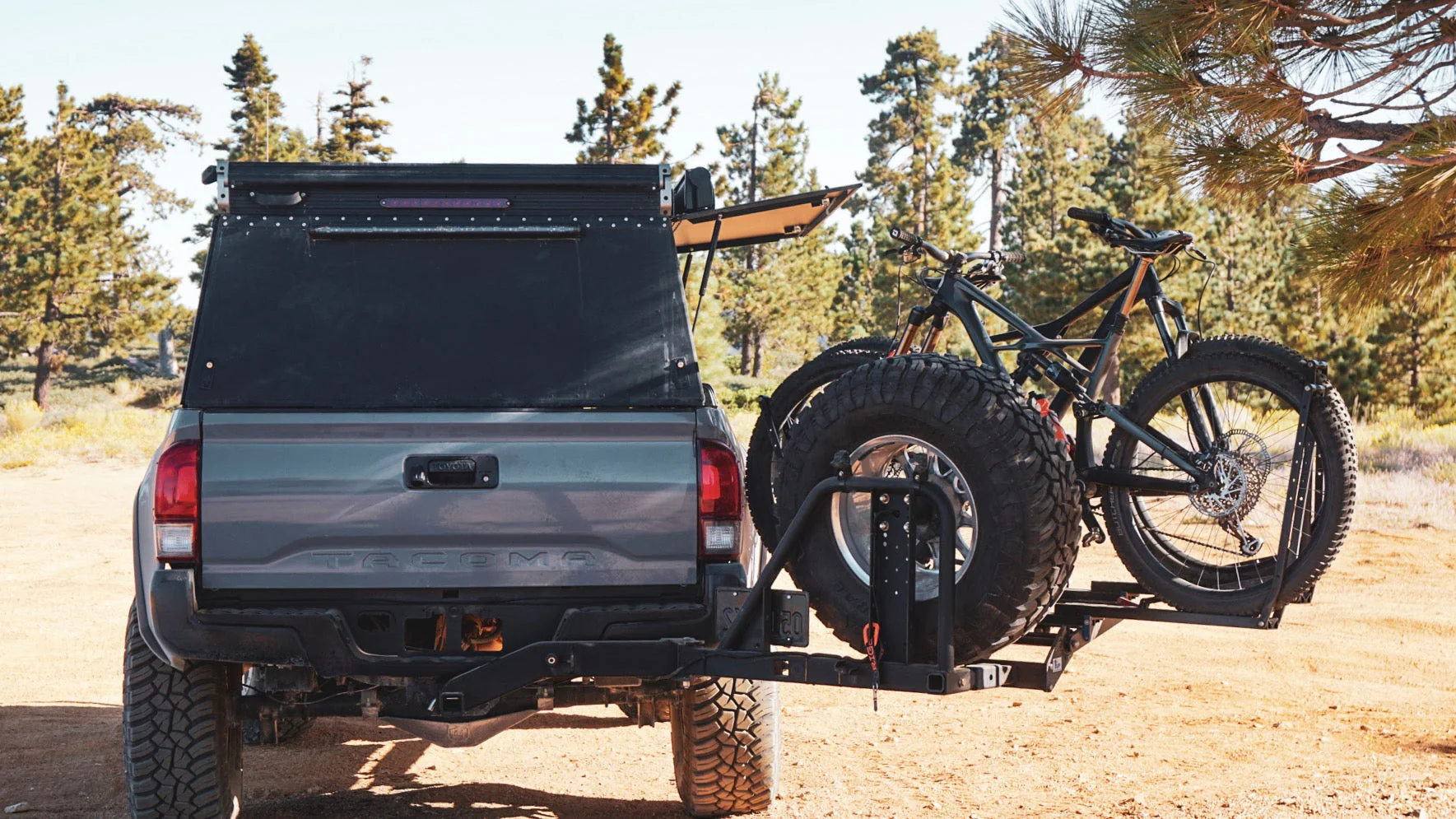UltraSwing™ Multi-Fit Spare Tire Hitch Mount - Image 29