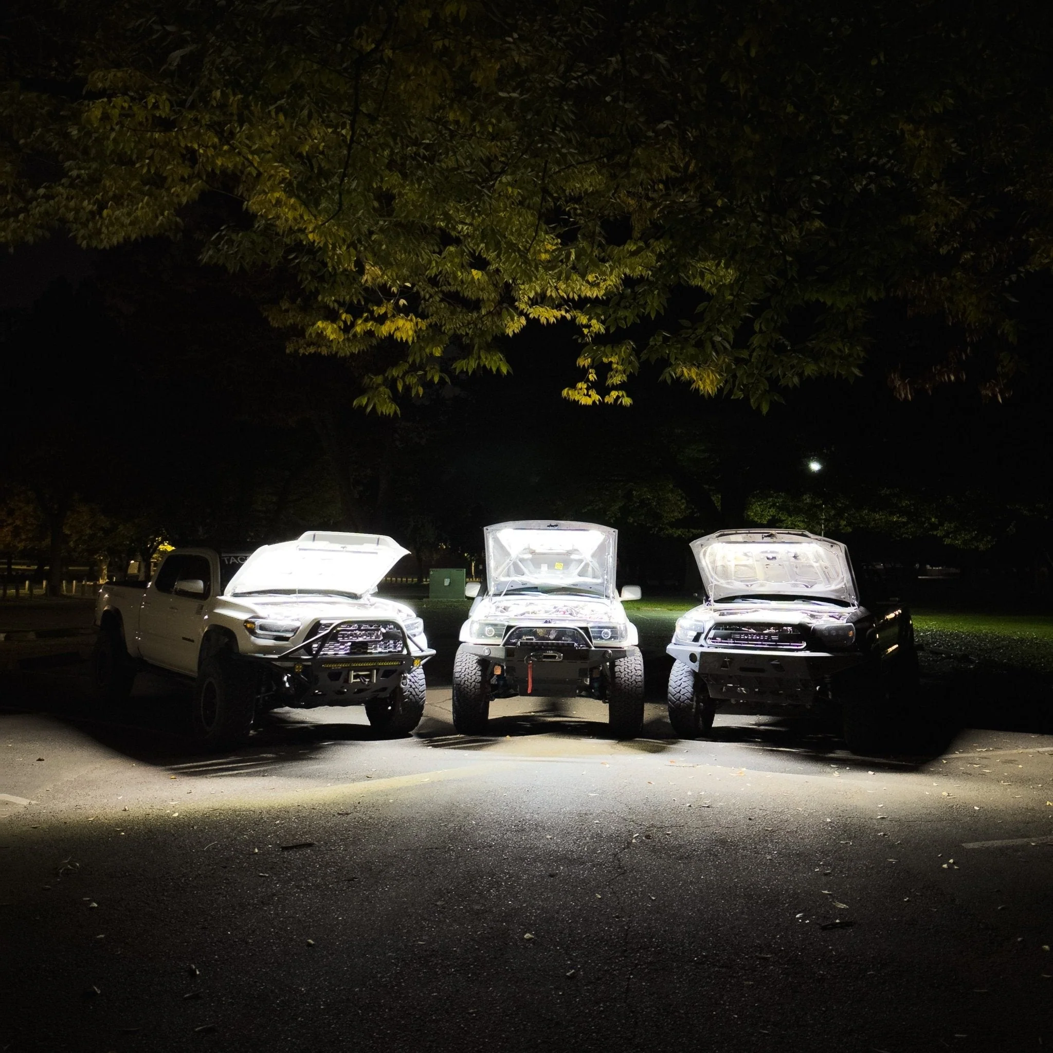 Under Hood LED Light Kit for ALL MAKES and Toyotas - Image 2